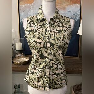 Villager by Liz Claiborne Resort Ready Tropical Print Shirt Top Petite Small SP